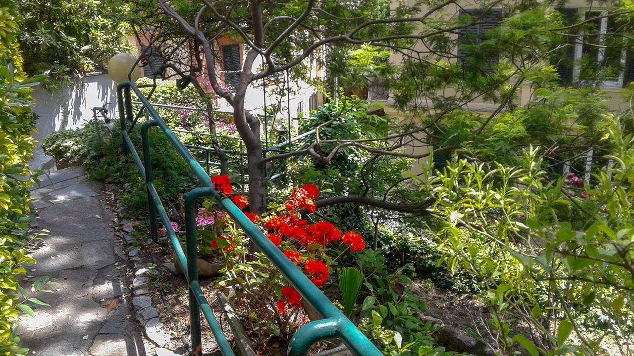Villa Azzurra - Genova Resort Accomodations Esterno foto